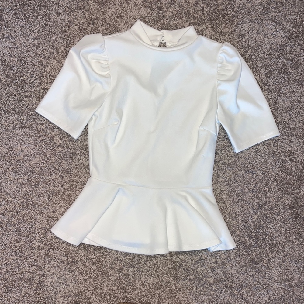 Fashion nova top size small